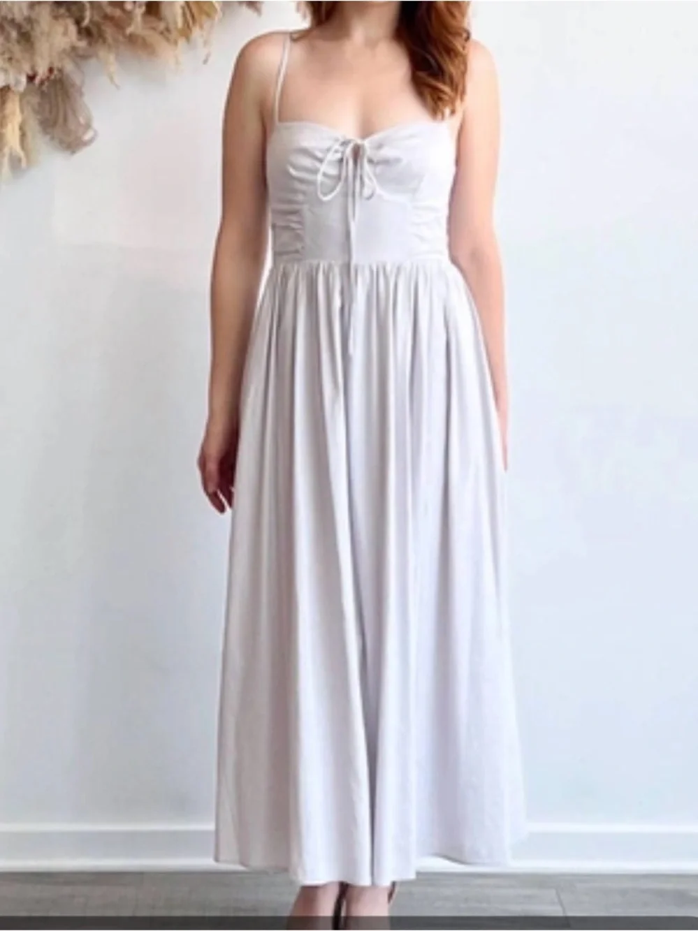 Sophie Rue Finn Dress XS
French Blue Tie Front Midi Smocked Back EUC Coastal EUC - Picture 14 of 14